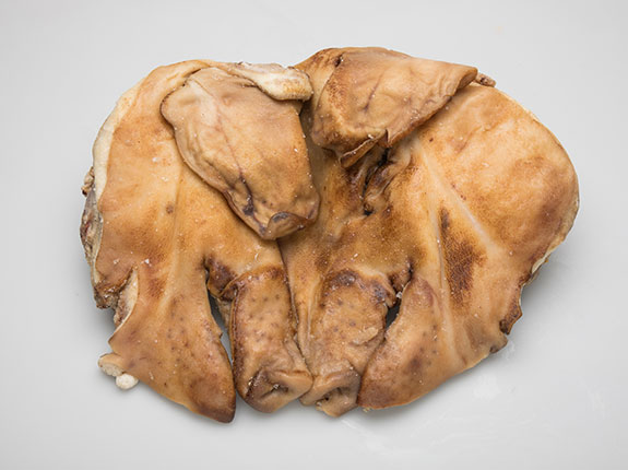 Salted pigs head